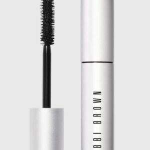 Smokey Eye Mascara-בובי בראון
מעניקה נפח לריסים ועמידה לאורך זמן.
מסקרה למראה דרמטי ומעושן
איפור